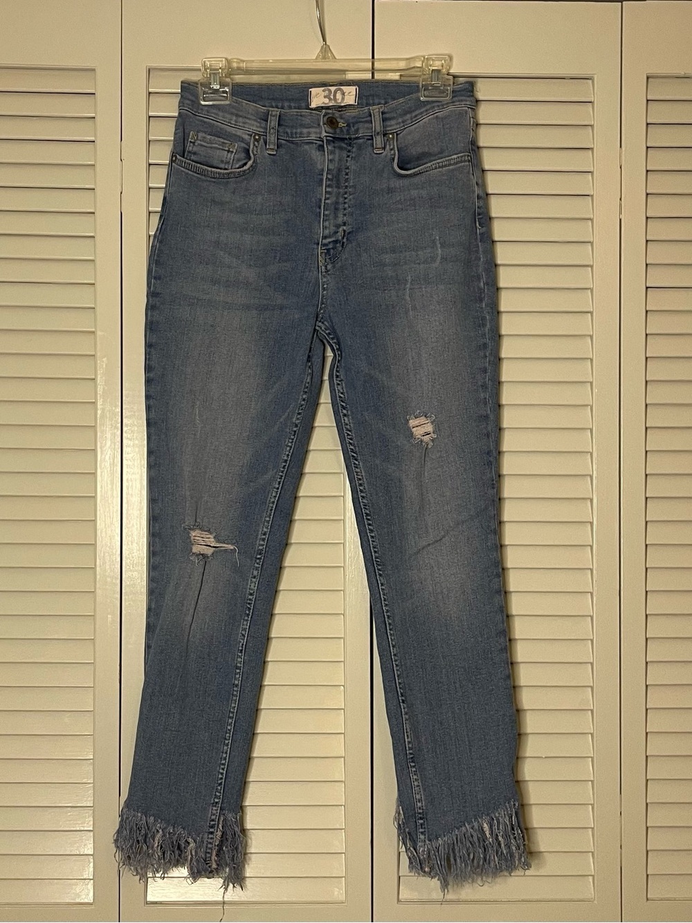 We the Free Frayed Hem Ankle Jeans